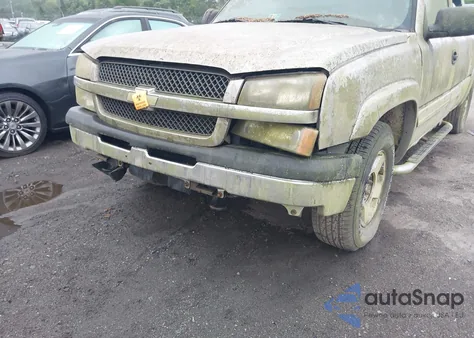 2005 Chevrolet Silverado 1500 Z71 из США, поврежденный, VIN 1GCEK19B25E325317